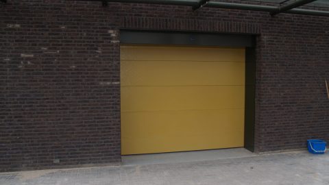 Logistische Sicherheitstoren, falltoren mit Rc-Sicherheitsanforderungen.